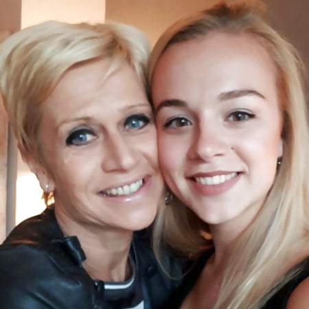 Who is hotter, mother or daughter? (5)