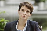 I d_love_to_lick_conservative_Frauke_Petry s_shoes (1/43)