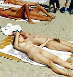 CANDID_NUDISM_BEACH_AMATEUR_GIRLS_NAKED (19/86)