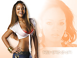 Rihanna_wallpapers (3/17)