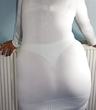 Visible_pantyline_and_seethru (21/22)