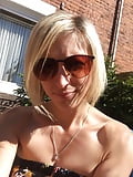 Petite blonde pert tits big pussy from glos  (9/9)