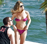 Jennifer_Aniston s_Glorious_Tits  (6/23)