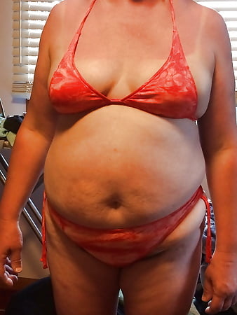 Fat_Bikini_Wife (2/6)