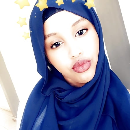 Somali_hijabis (4/53)