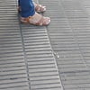 Mature_feets_in_the_street (2/6)