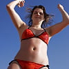 271_-_beach_voyeur_public_nudity_flashing_bikini_girls (11/12)