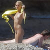 From_a_friend_video_name     Incredible_beach_topless    (4/5)