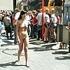 Naked_in_the_city (7/41)
