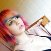 Stunning_Girl_with_Colourful_Hair (2/39)