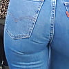 Free_hugs_teen_ass_ _butt_in_jeans (36/69)