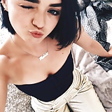 If_fapping_to_Maisie_is_wrong_I_don_t_wanna_be_right (5/18)