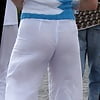 Visible_thong_under_flared_white_linen_pants (8/9)