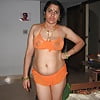 horny_Mallu_nude_tease_stripping_saree_for_photos (17/31)