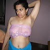 horny_Mallu_nude_tease_stripping_saree_for_photos (24/31)