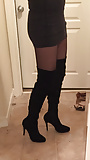 Skirt_and_thigh_high_boots (3/19)