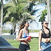 South_Beach_More_girls_to_make_you_happy (14/301)