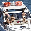 Selena_Gomez_in_Sydney_Bikini (17/58)