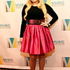 Meghan_Trainor s_sexy_curvy_ass_in_tights_and_pantyhose (4/22)