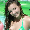 Christina_Model_Tight_Green_Bikini (16/59)