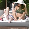 Bethenny_Frankel_by_the_pool_in_Miami_Beach_4-2-18 (12/20)