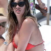 Shannon_De_Lima_in_Red_Bikini_on_Miami_Beach (5/6)