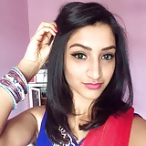 Who would Face Fuck and shag this UK indian Slut (5/12)