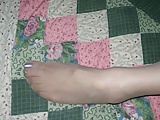 hotwifenylon_feet_in_her_young_bulls_bed (4/6)