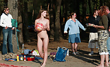 Disgraced_girl _nude_among_clothed_people (6/16)
