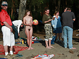 Disgraced_girl _nude_among_clothed_people (4/16)