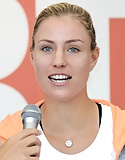German_Tennis_Girl_ (19/38)