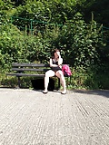 UK_London_wife_flashing_in_public_for_comments (6/6)