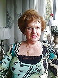 grannies_would_loveto_show_of_cleavage_vol_2 (5/10)