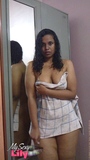 Indian plumper Lily Singh shows her bare ass and natural tits afore a mirror (12)