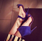 Marina_Graziani_-_Italian_showgirl_with_hot_tattooed_feet (15/21)