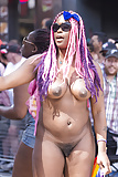 Ebony_Woman_Butt_Naked_in_Public_Parade (5/14)