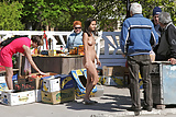 Nude girl at the market (7)
