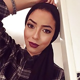 Hijab face de chienne 12 (17)