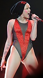 Miley_Cyrus_Hot_Pussy (7/70)